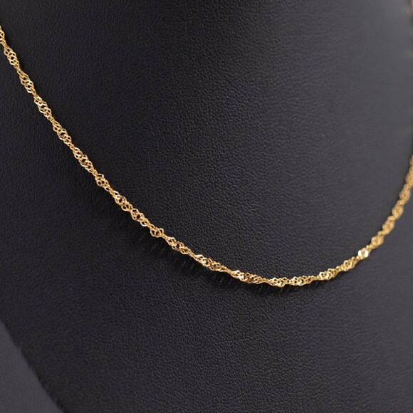Gold Singapore Chain Necklace 18K Gold PVD, Waterproof & Tarnish-Free Luxury - Picture 5 of 5